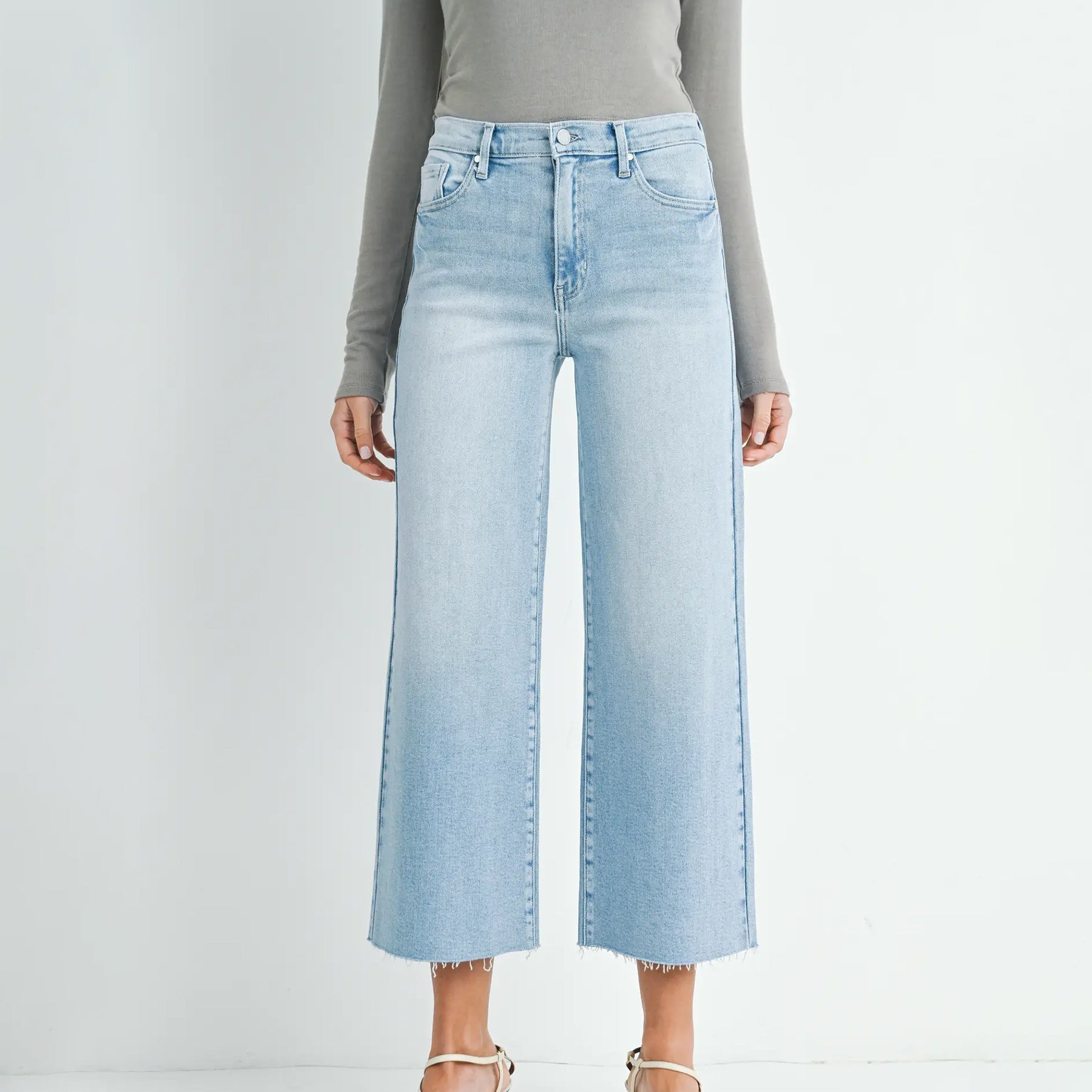 Akari Wide Leg Jean