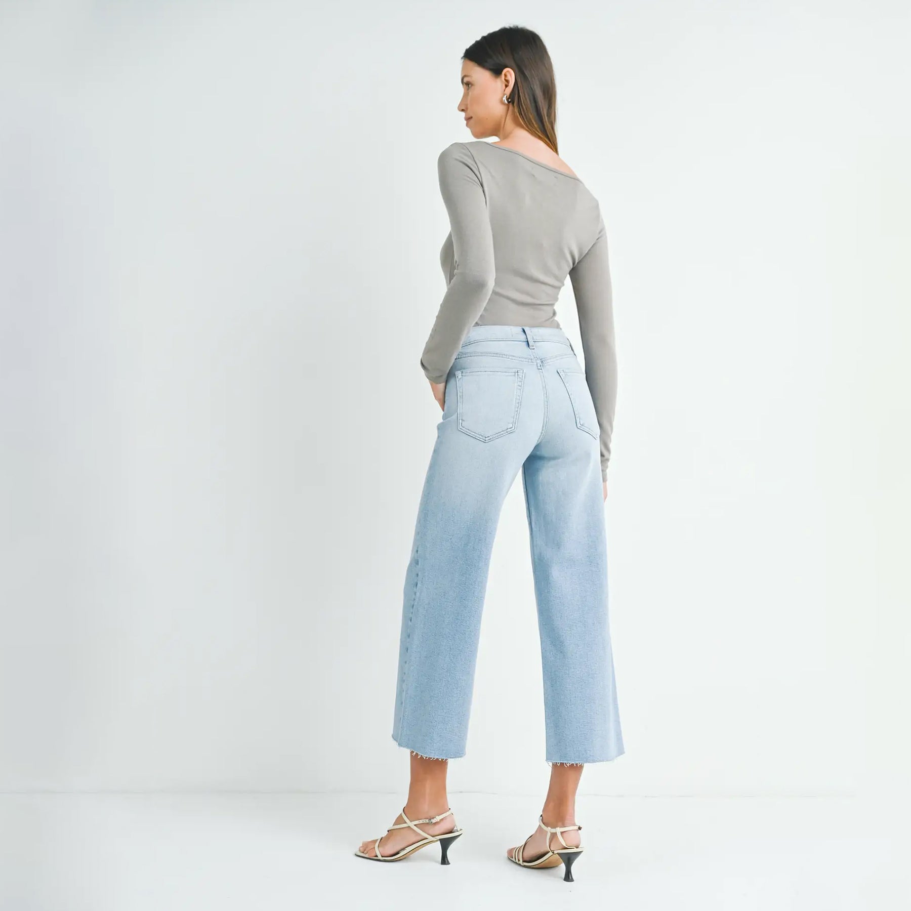 Akari Wide Leg Jean