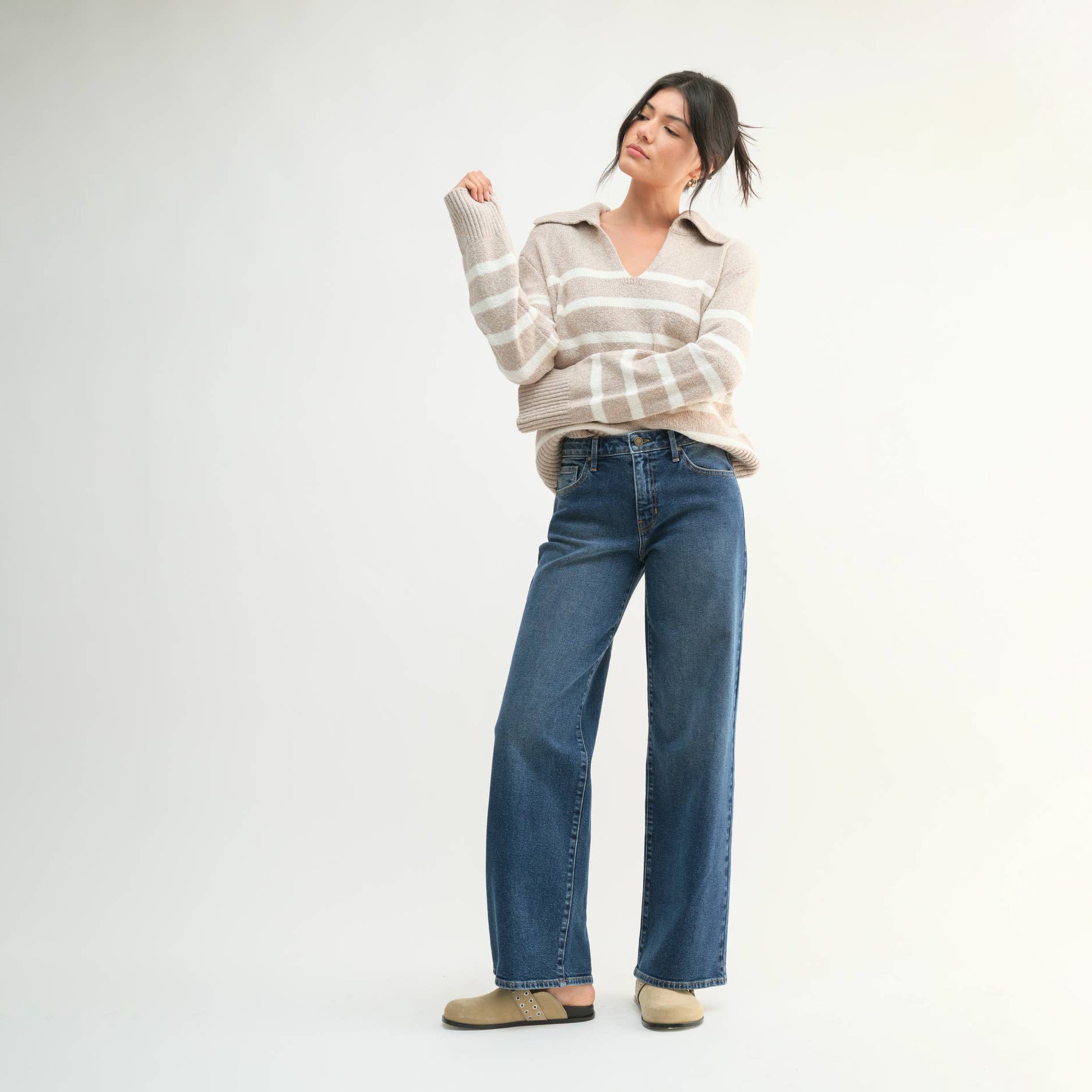 Medium Rise Slim Wide Leg