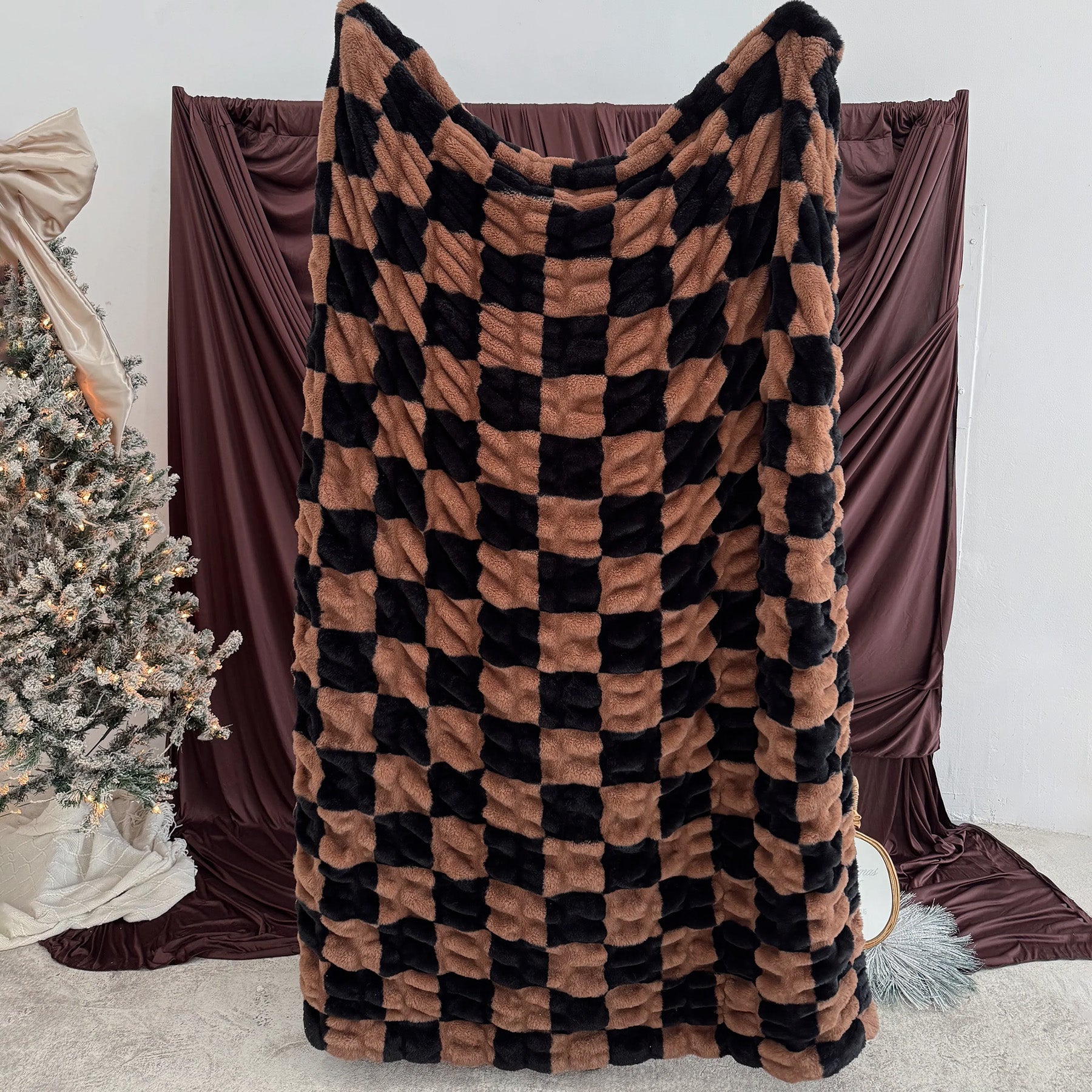 Cocoa + Black Checkered Blanket