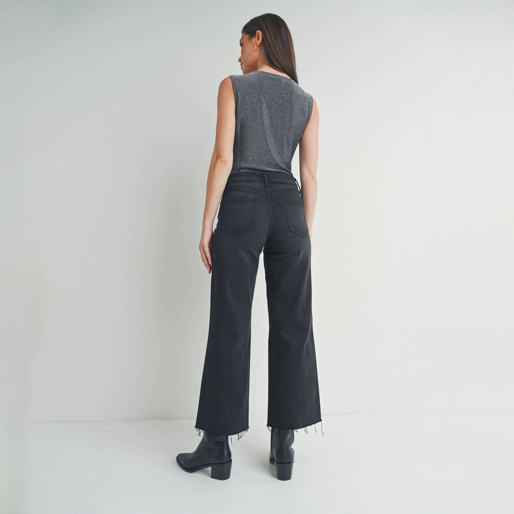 The Slim Wide Leg