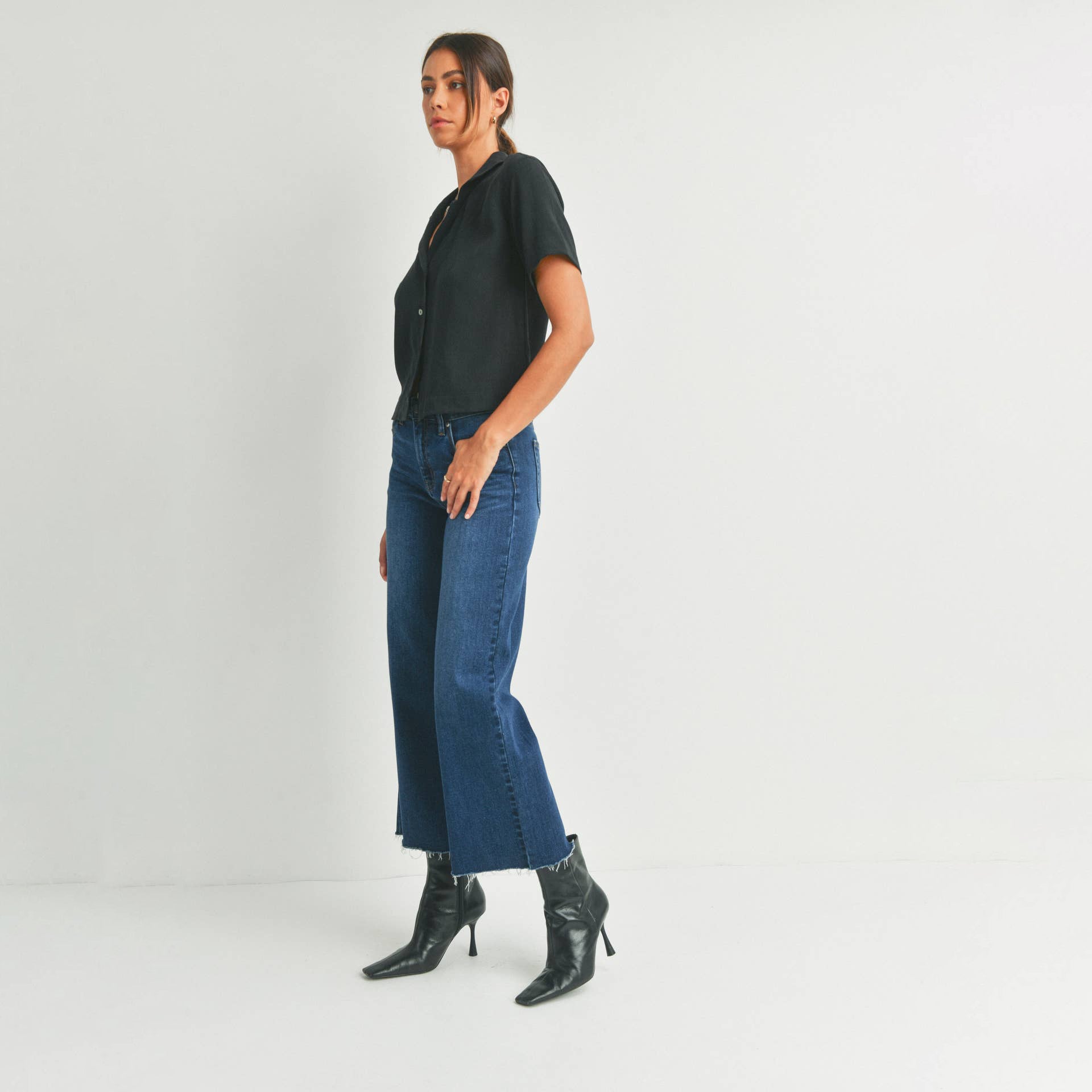 The Slim Wide Leg