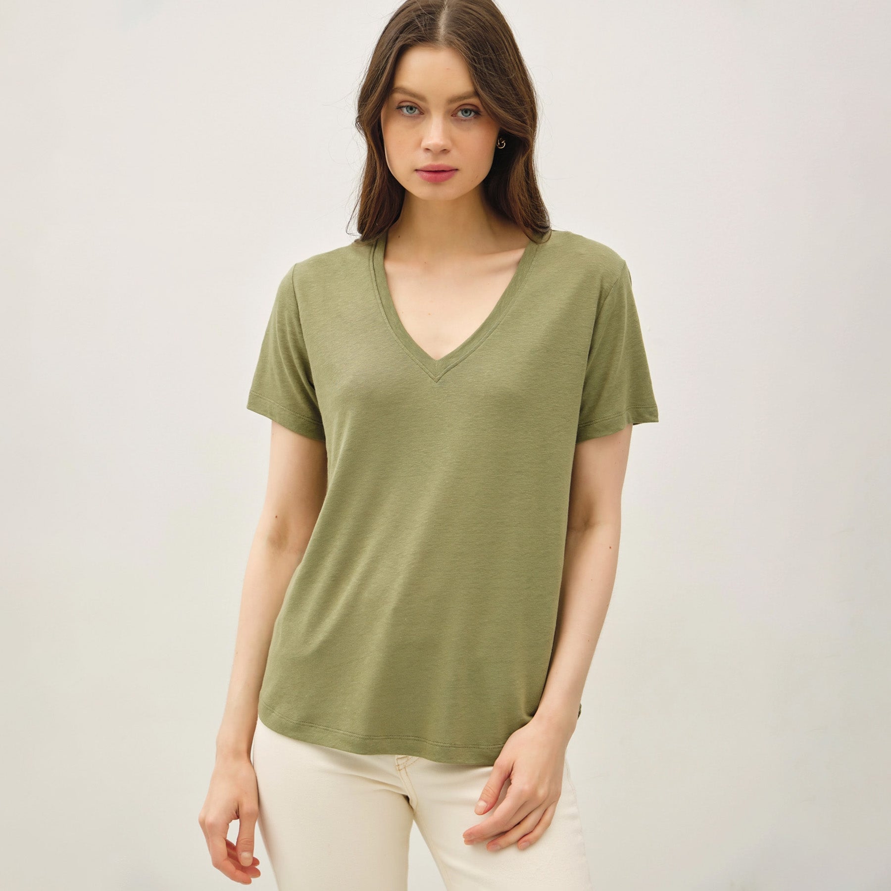Essential V-Neck Tee