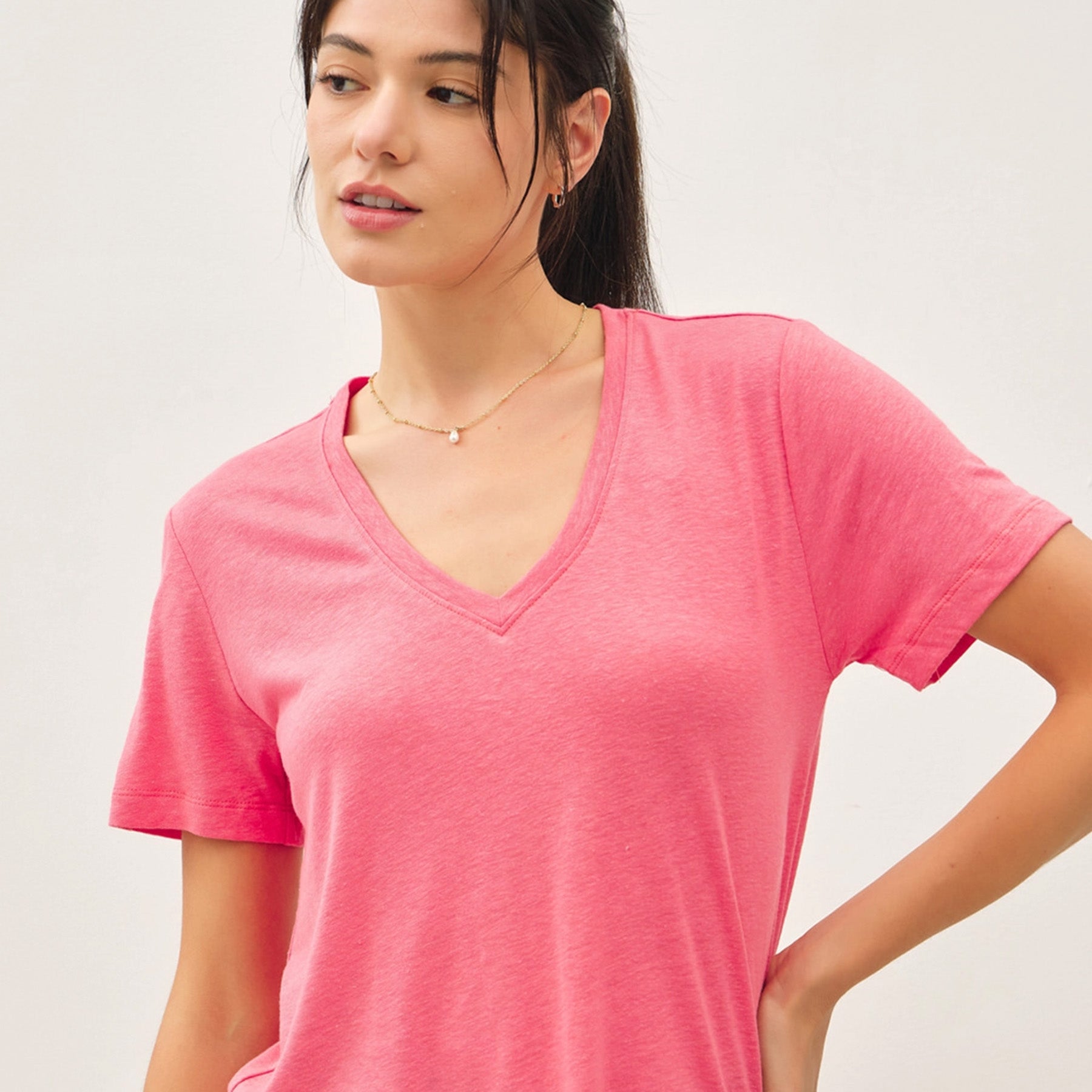 Essential V-Neck Tee
