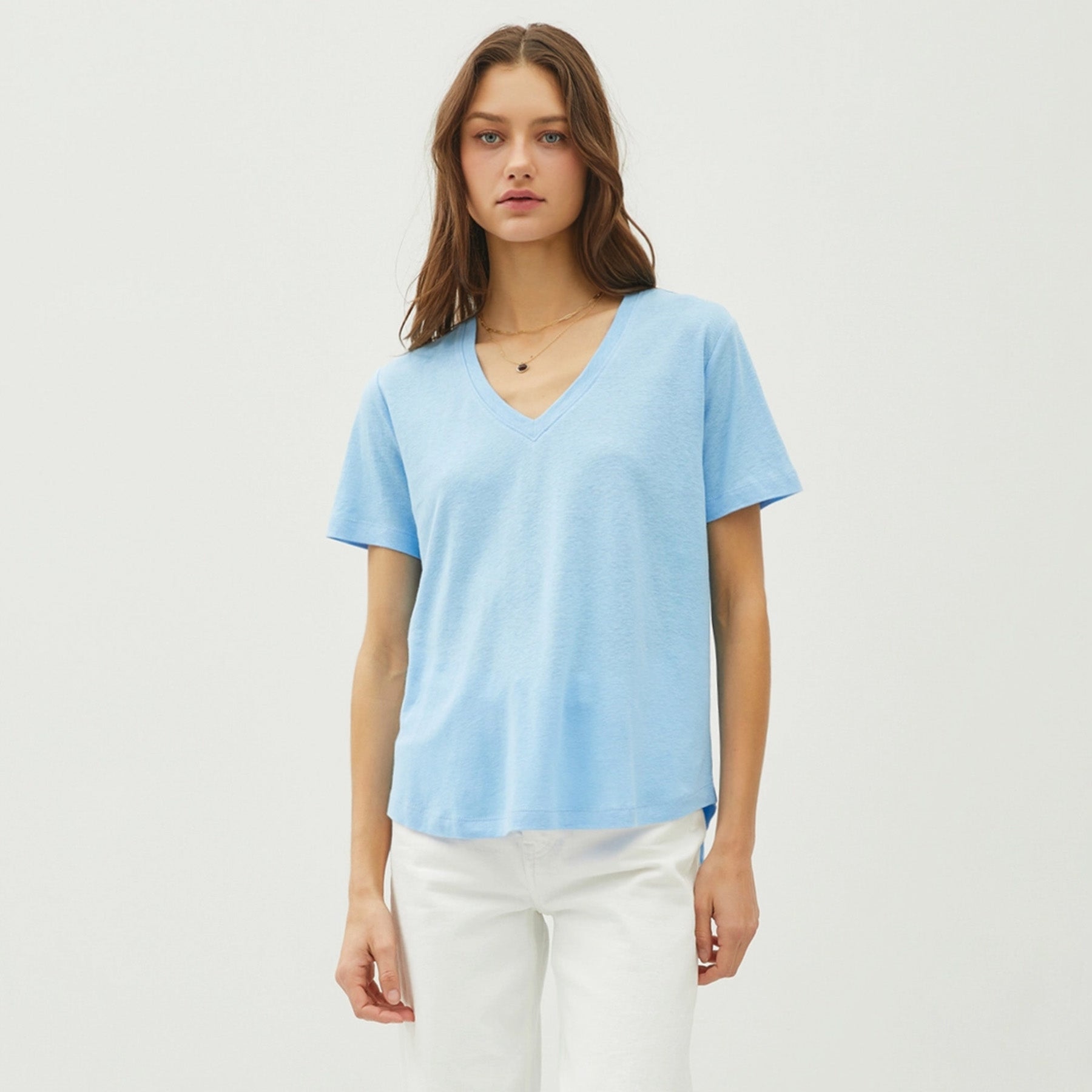 Essential V-Neck Tee