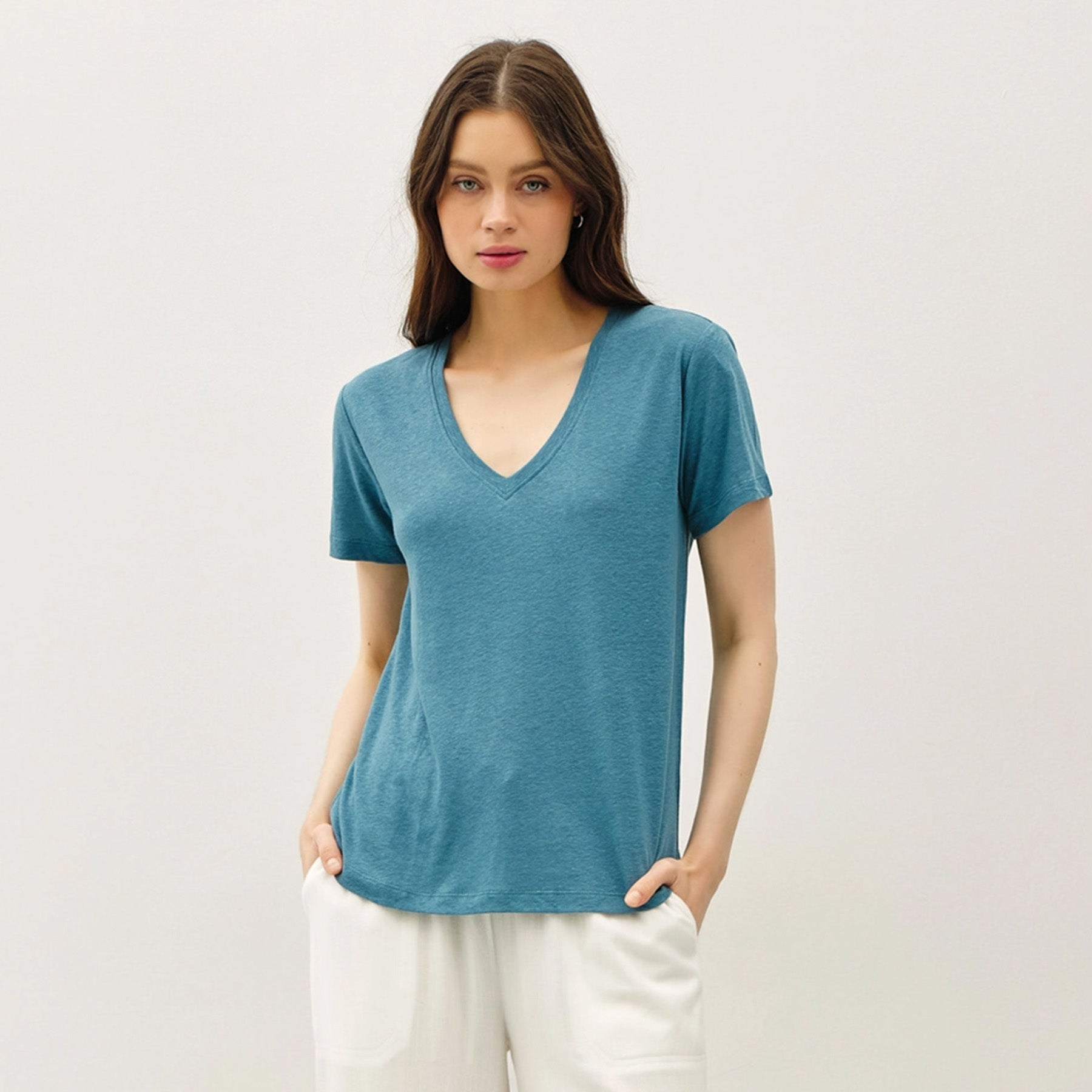 Essential V-Neck Tee