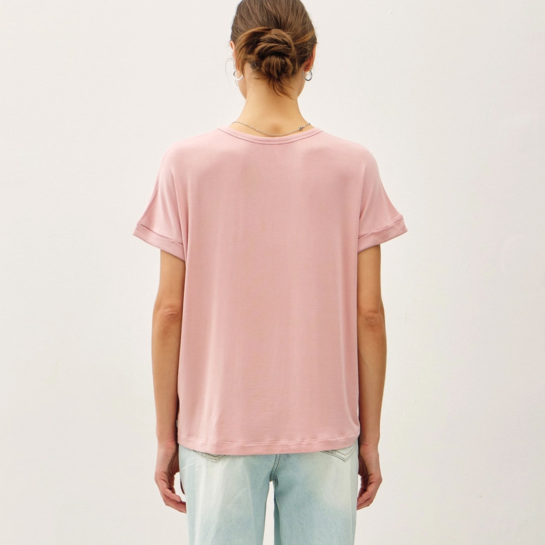 Maris Lightweight Tee