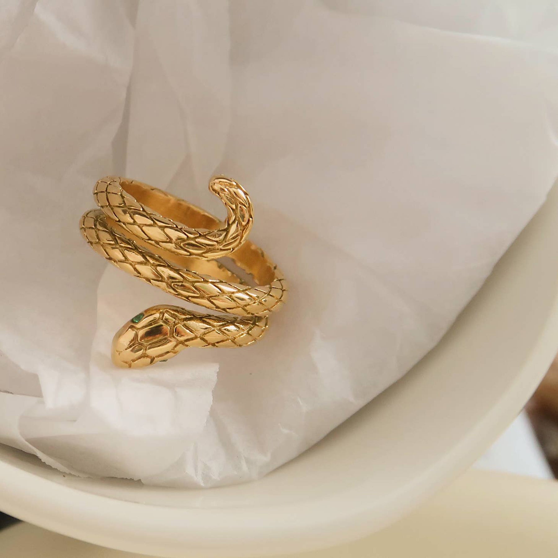 18k Snake Ring