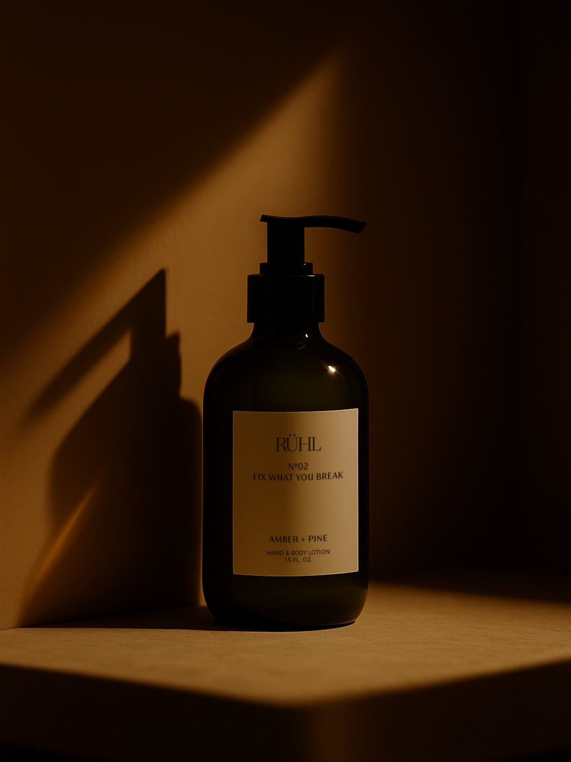 No.02 Amber + Pine