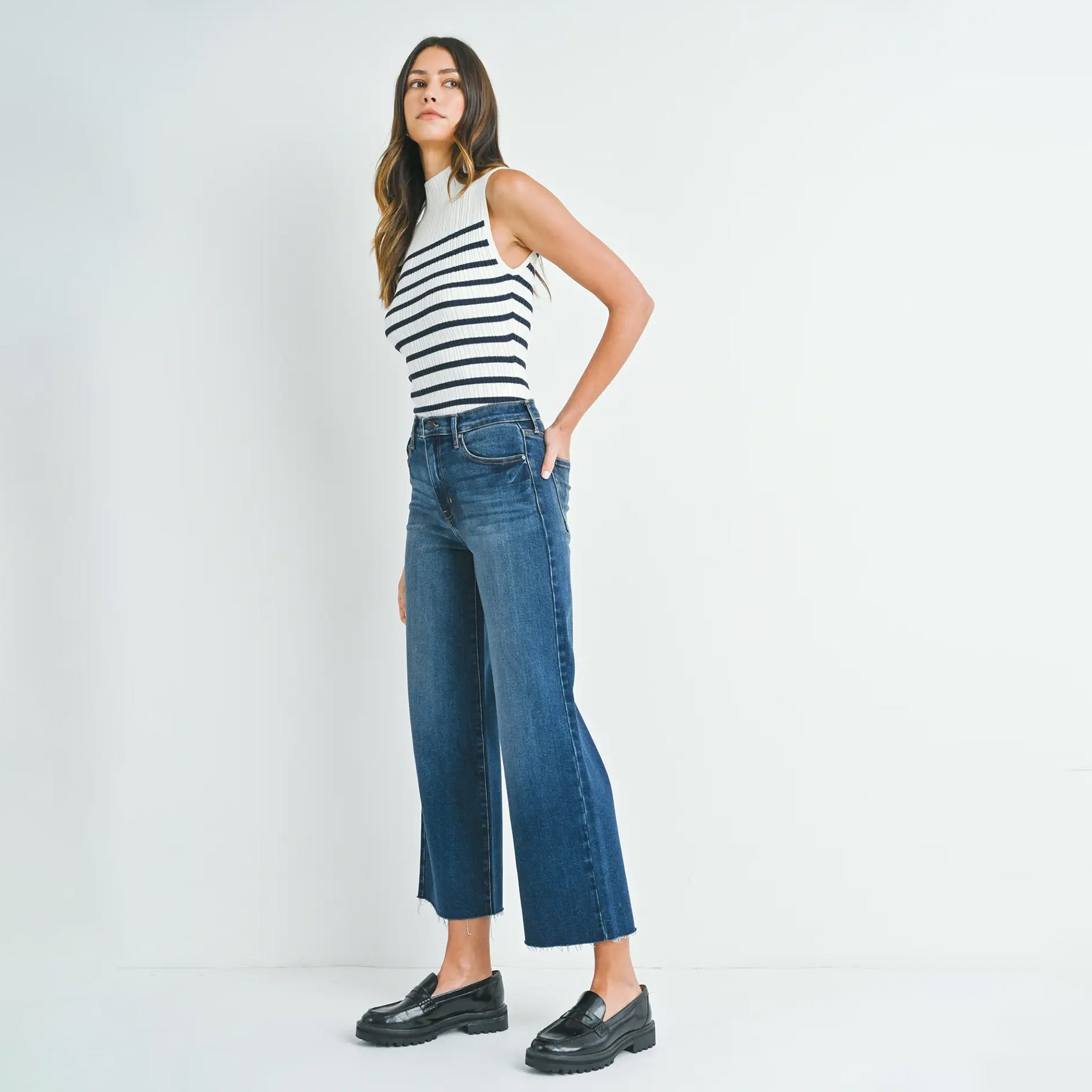 Akari Wide Leg Jean