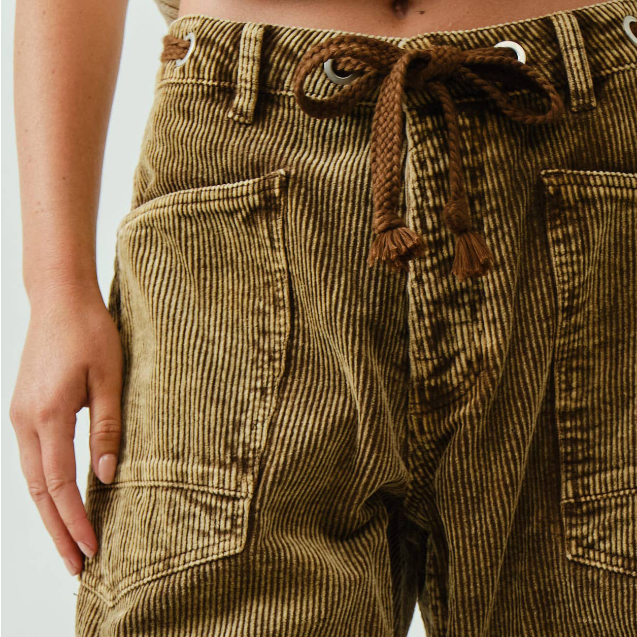 Charlie Barrel Corduroy Pants