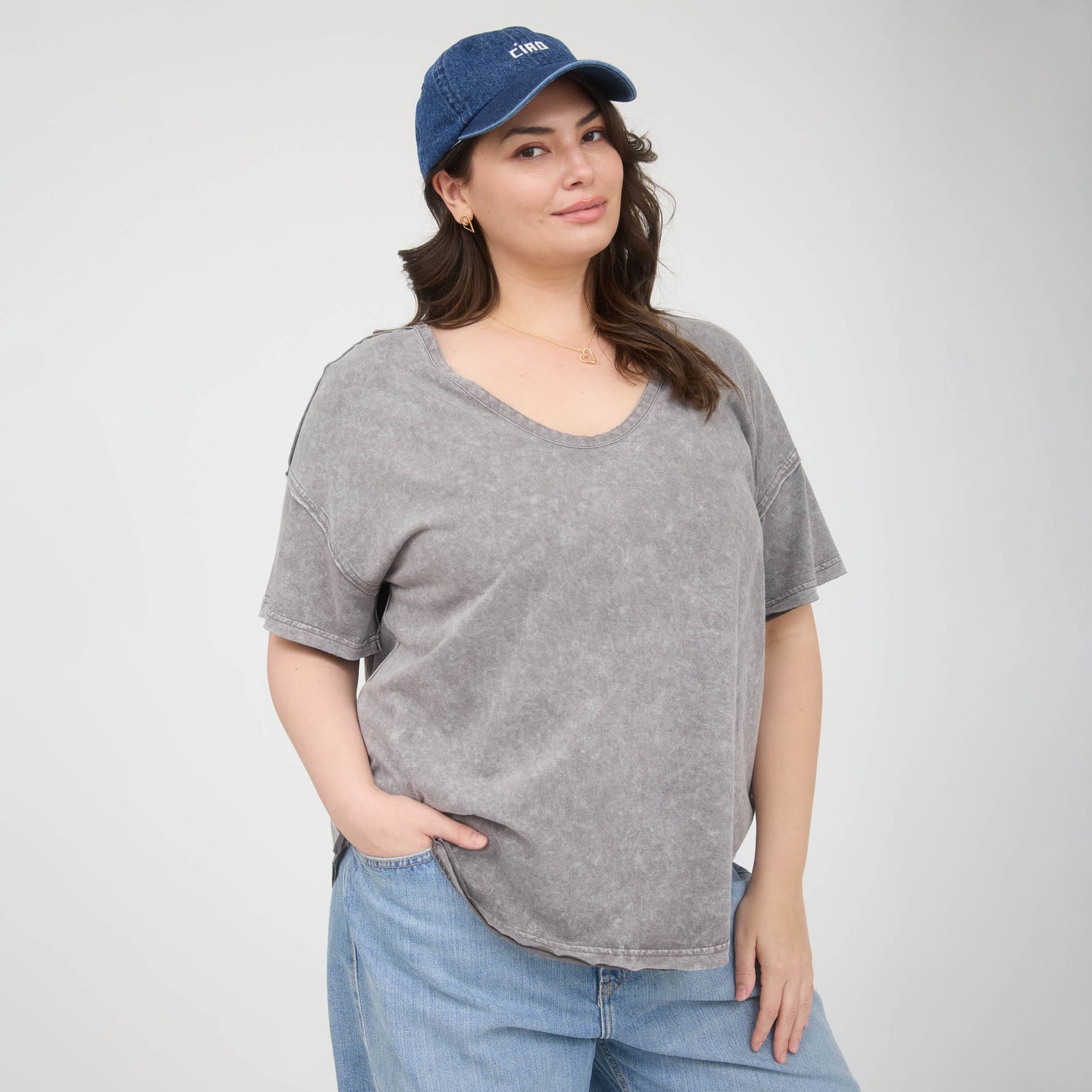 Clara Tee