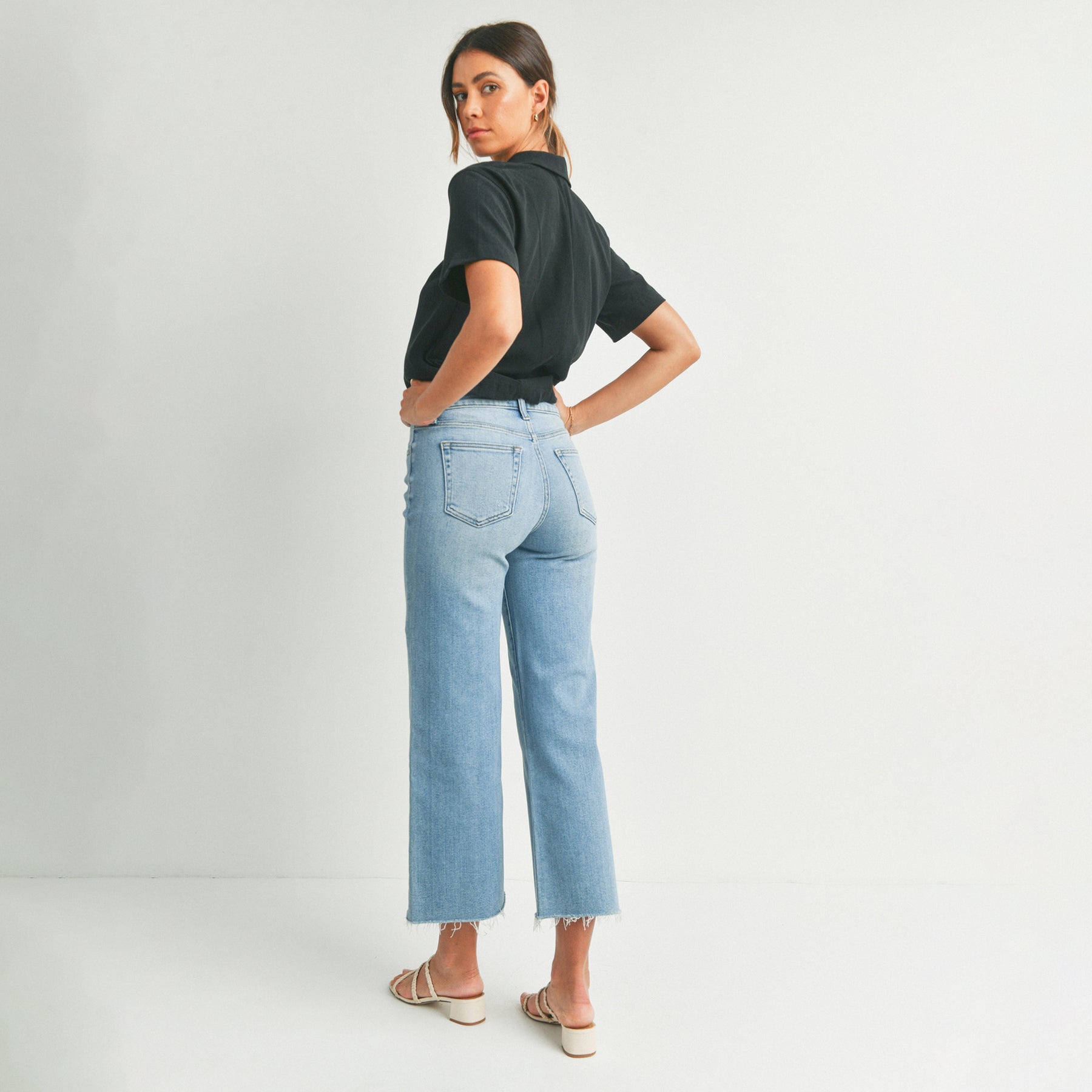 The Slim Wide Leg