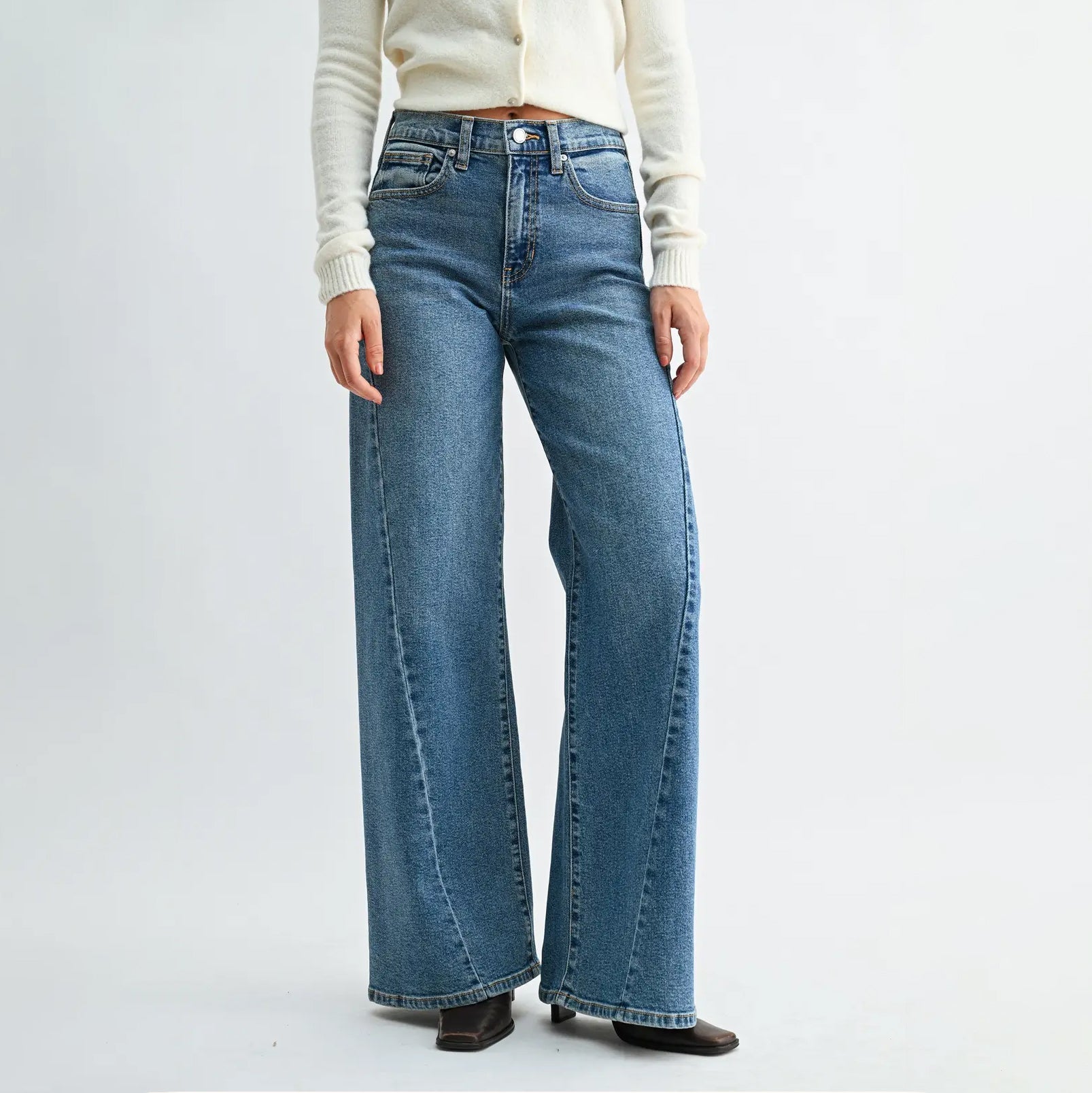 Lucia Twisted Seam Jean