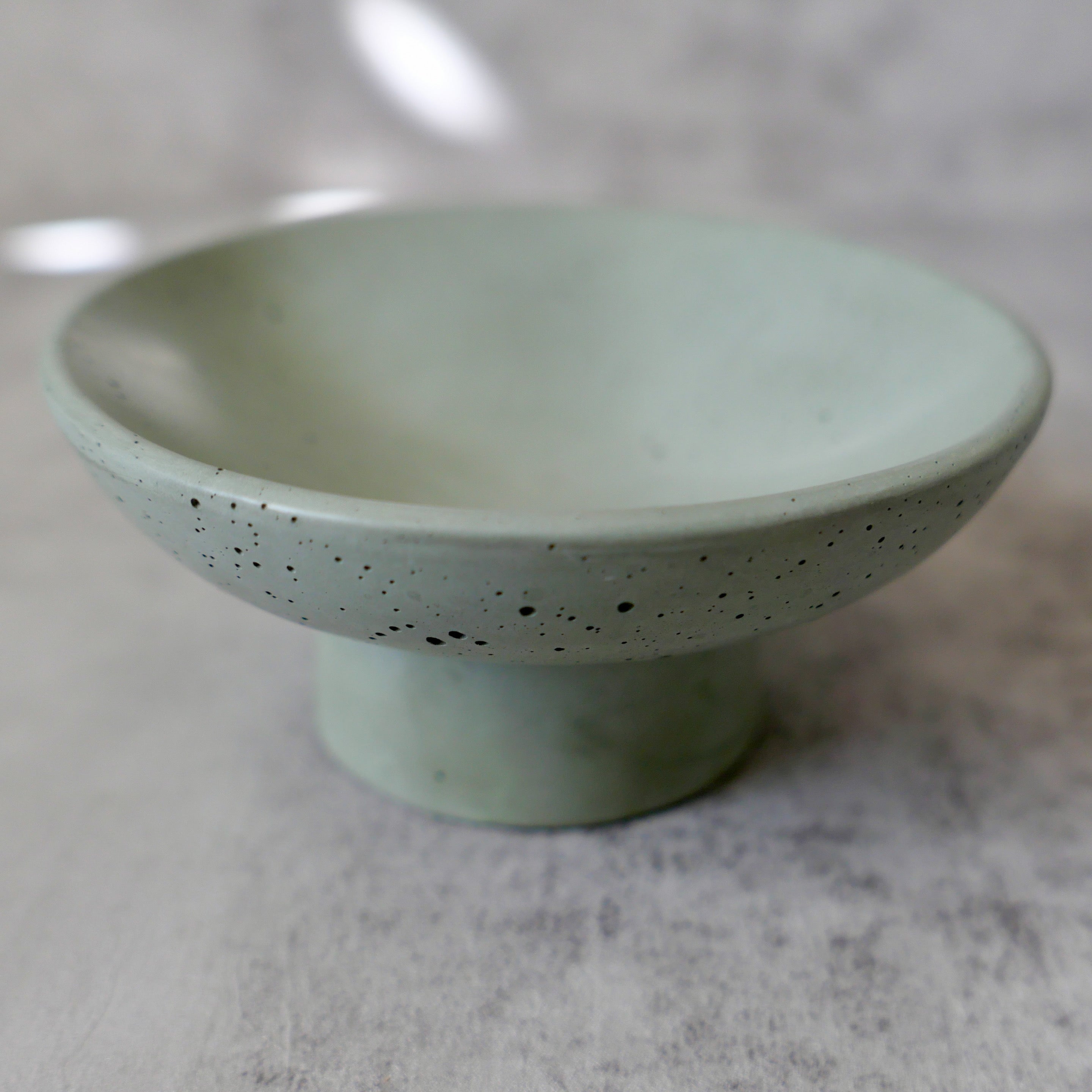 Napa Pedestal Tray