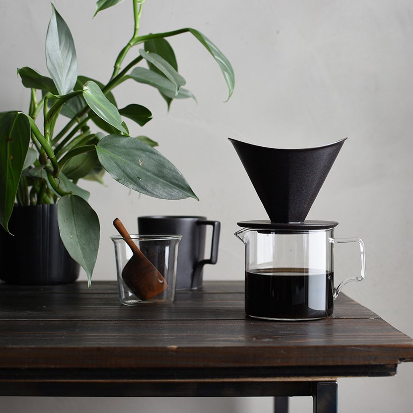
                  
                    Pour Over - 4 Cups
                  
                