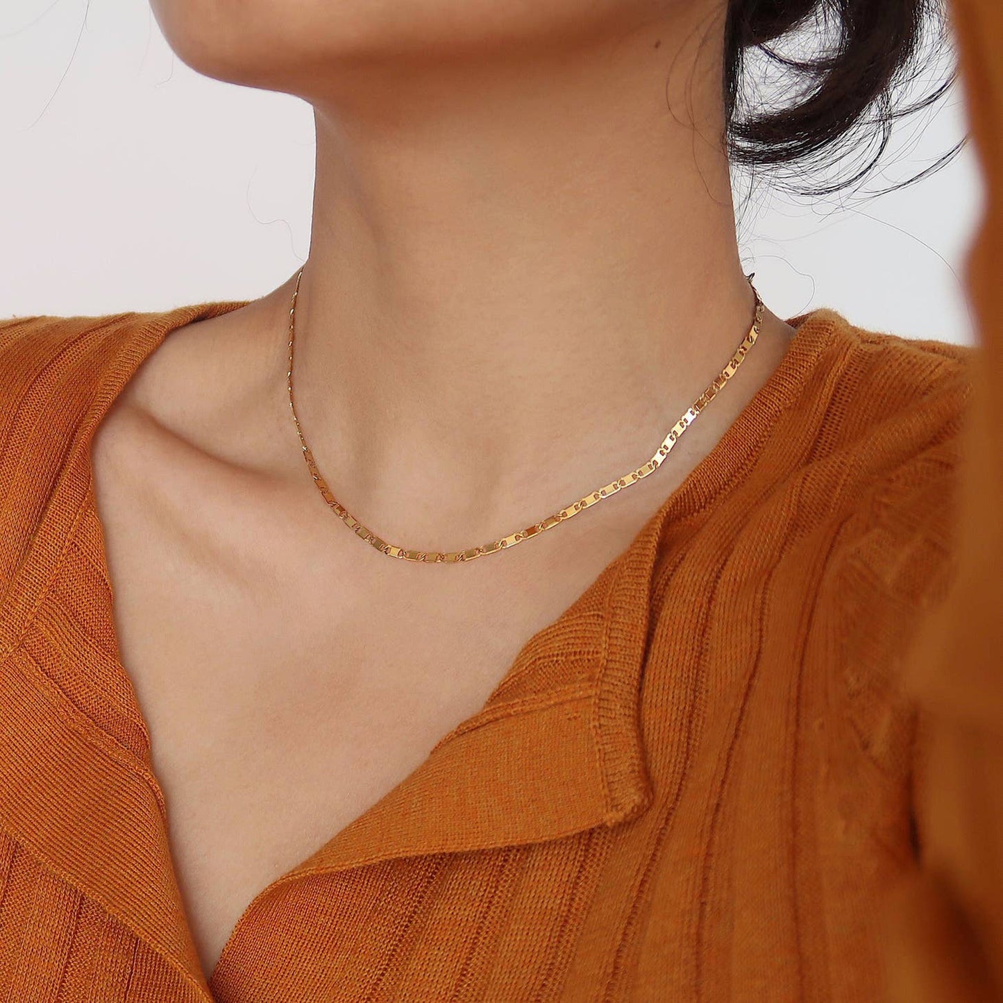18k Thin Chain Choker Necklace